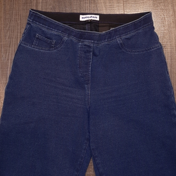 PETER NYGARD Denim Capri Pants Pull On Jeans Stretchy - Picture 3 of 10